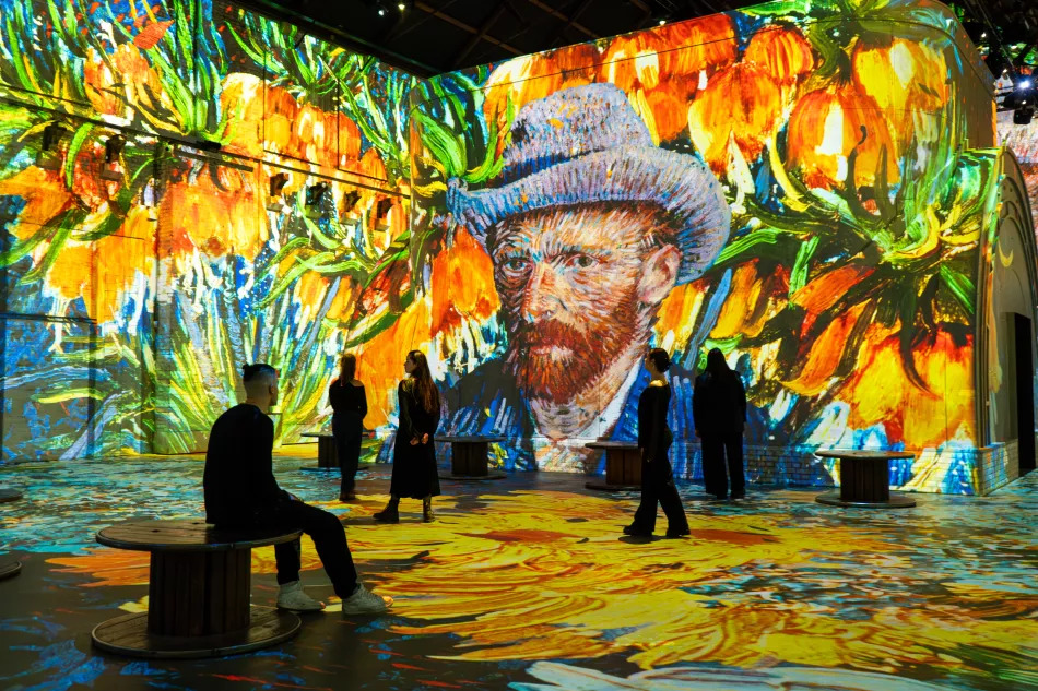 Fabrique des Lumières is a unique and captivating digital art museum